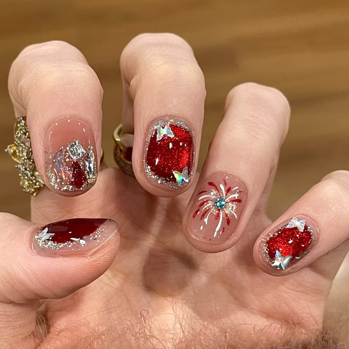 Nail set with sparkly glitter and creative design accents Bowlift