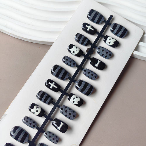Artifical nails with Playful Animal Designs Bowlift
