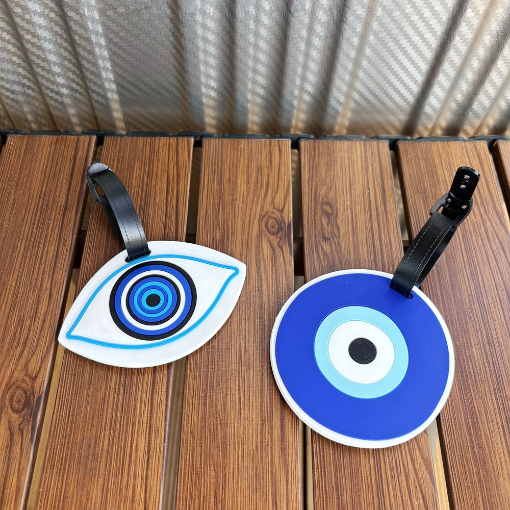 Artistic Hand-Shaped Luggage Tag Bowlift