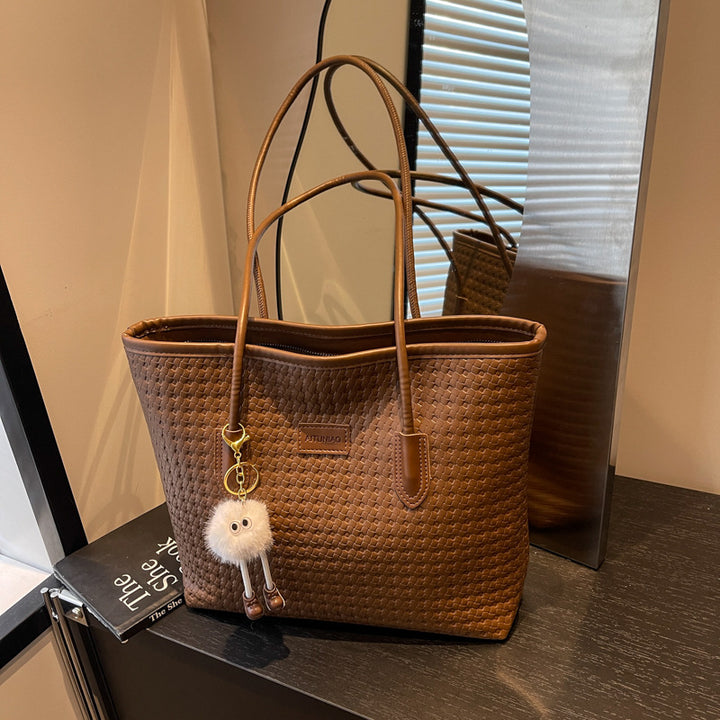 Woven Patterned Shoulder Bag Bowlift