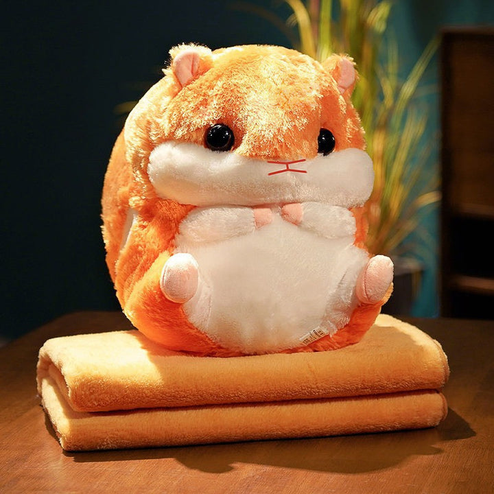 Squirrel-shaped cuddle pillow Bowlift