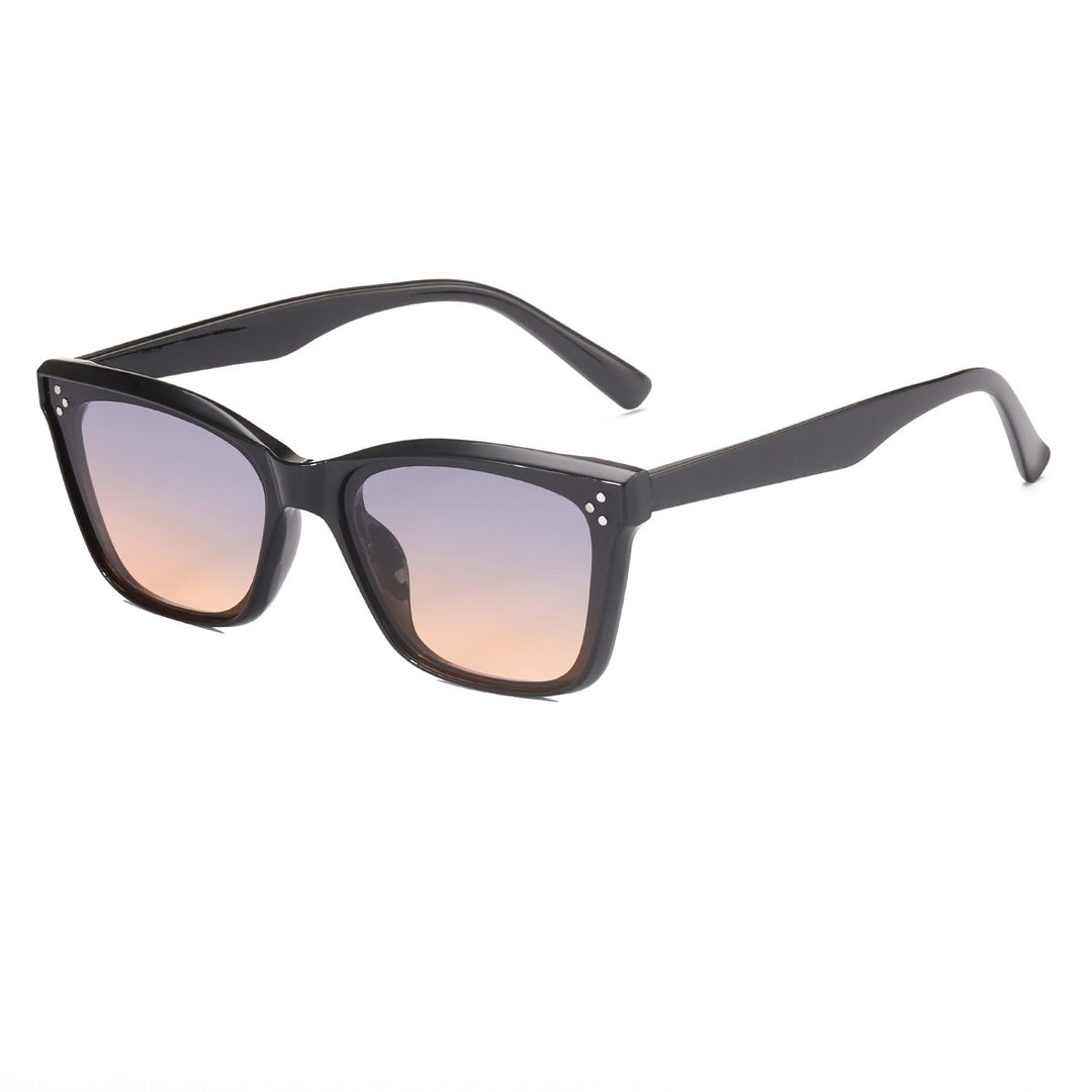 Women’s retro-inspired sunglasses with eye-catching pattern Bowlift