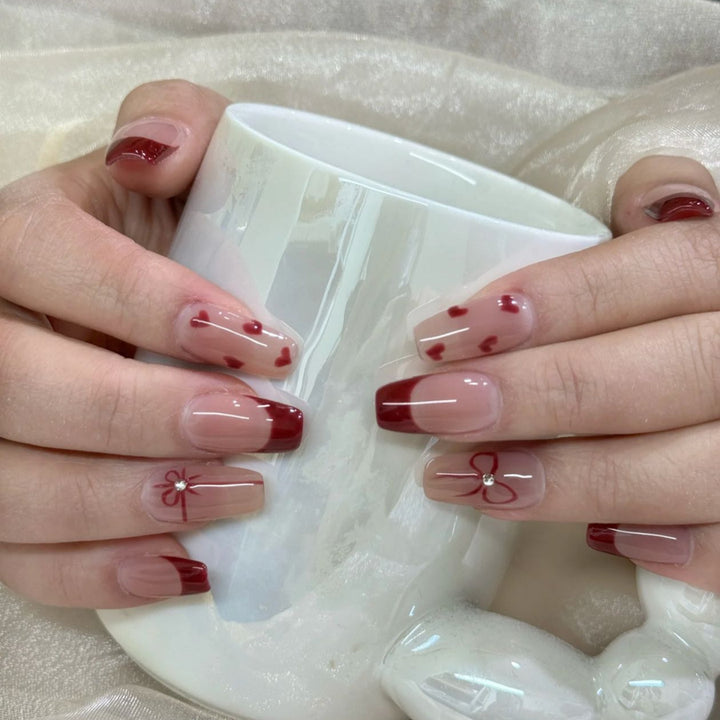 Decorative Heart-Embellished Press-On Nails Bowlift