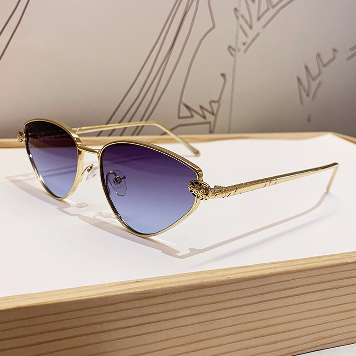 Ladies Designer Sunglasses with Chic Cat Eye Design and Luxurious Frame Bowlift