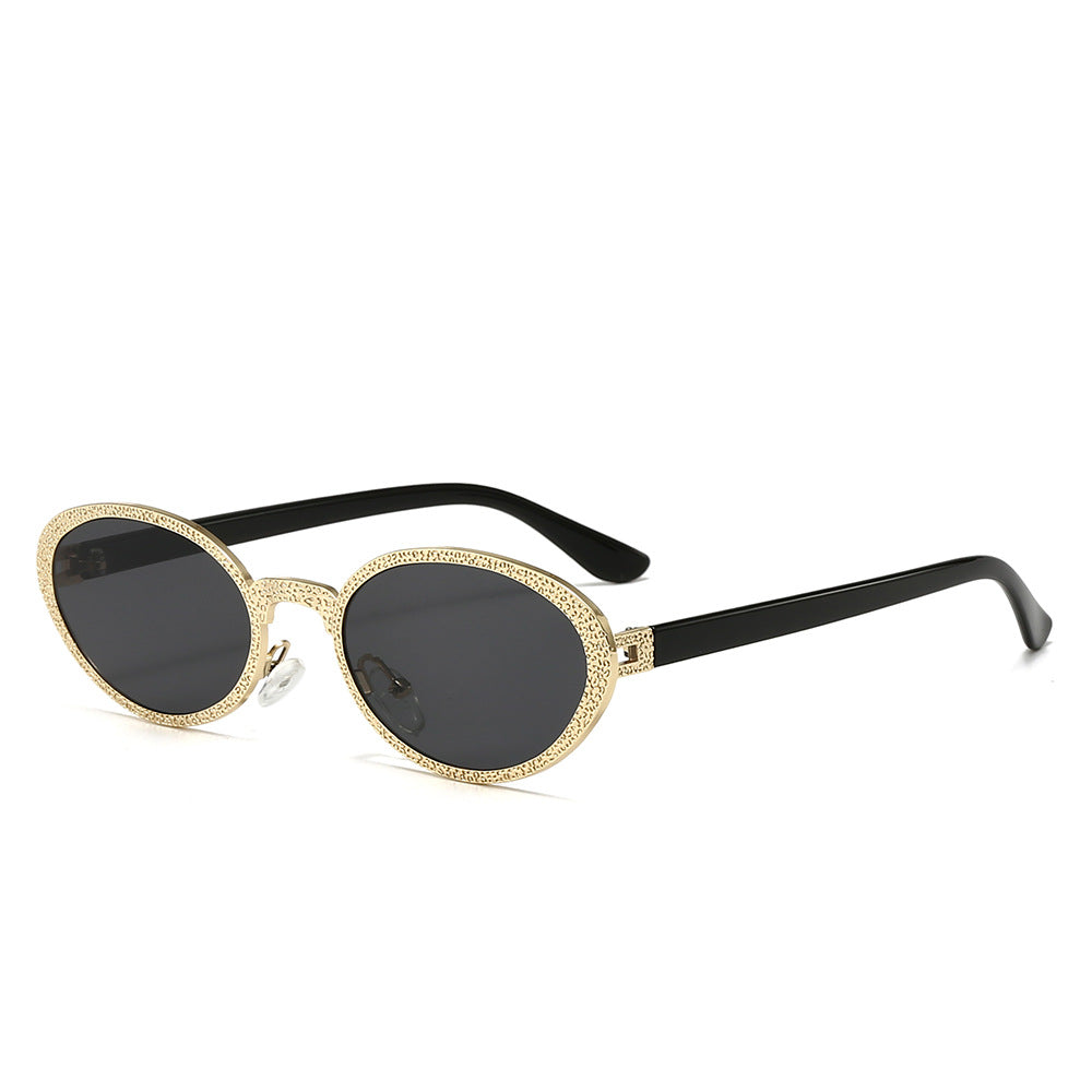 Ladies Glamorous Sunglasses with Luxurious Jewelry Frame Bowlift