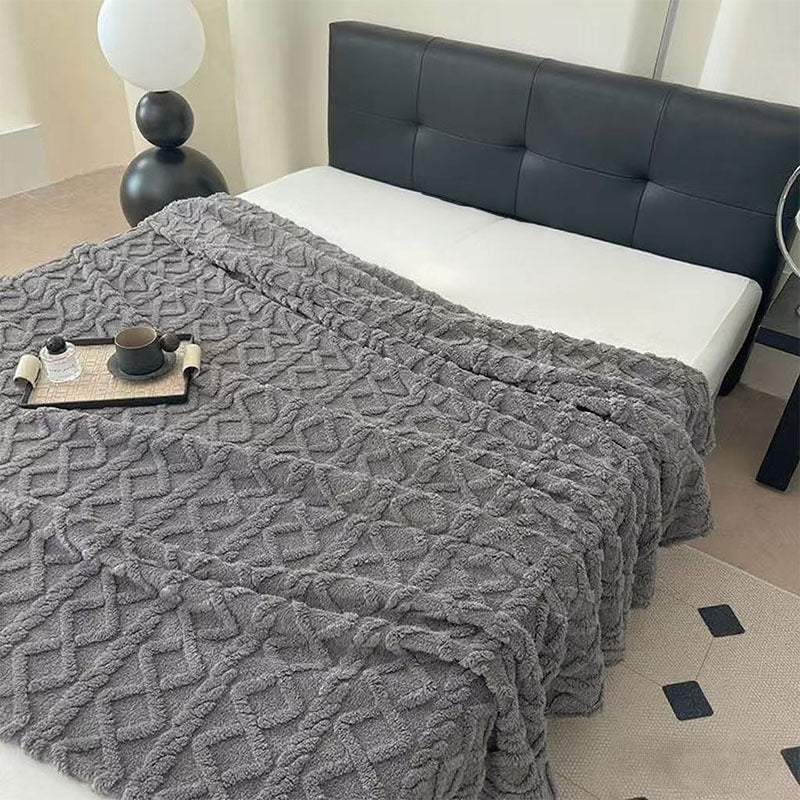 Women Plush Bedspread with Textured Design Bowlift