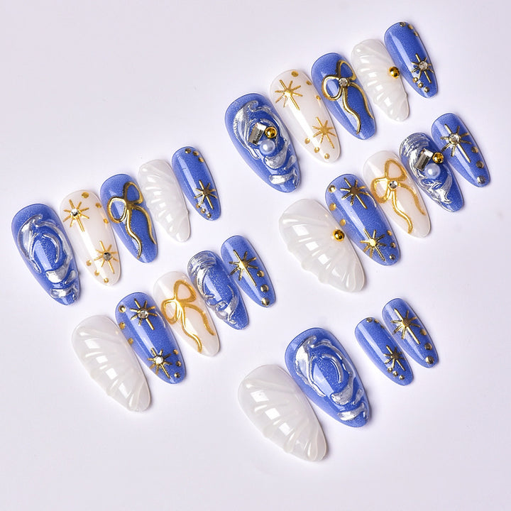 Artfully designed nail set Bowlift