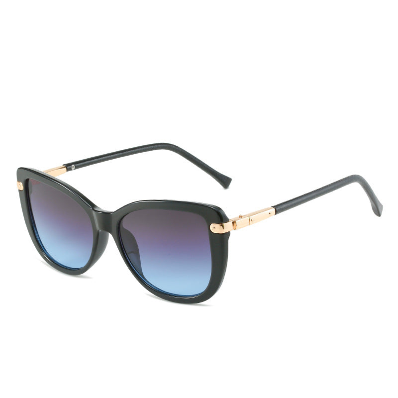 Women Fashion Cat Eye Sunglasses with Luxurious Frame Bowlift