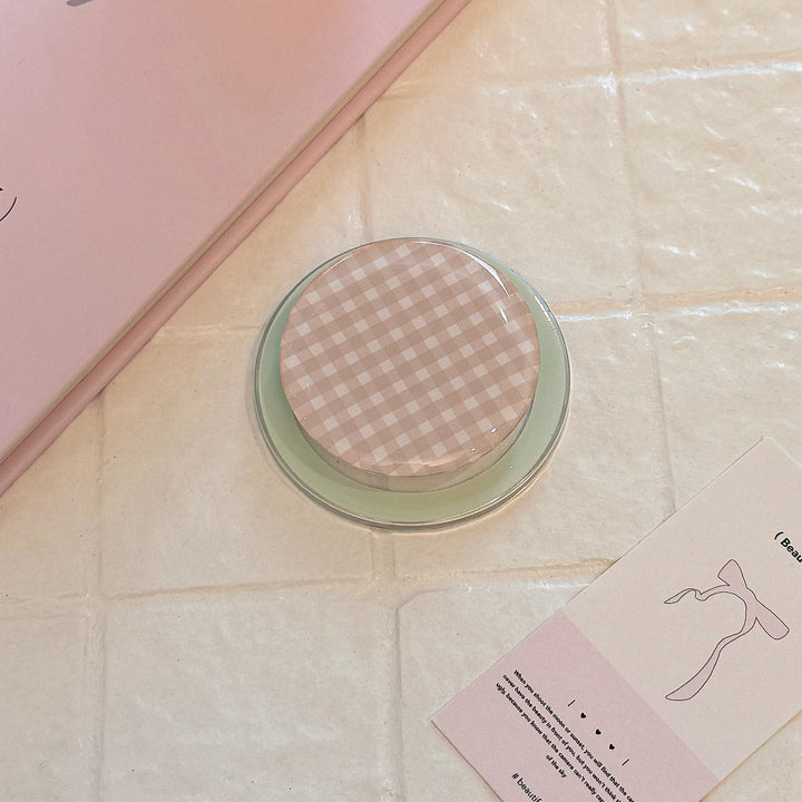 Practical glass coaster with checkered pattern Bowlift
