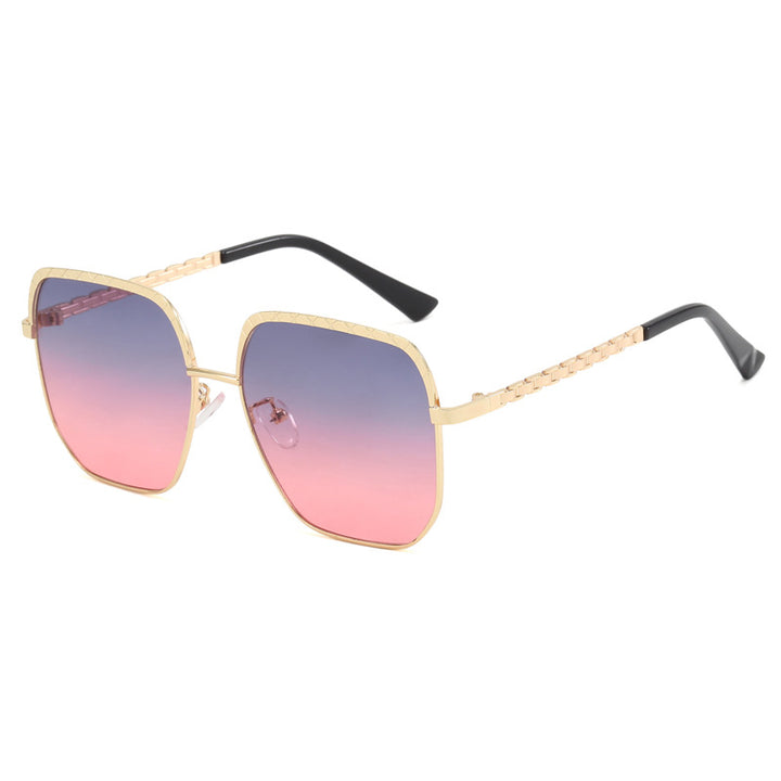 Ladies' fashionable sunglasses with square frame and stylish details Bowlift