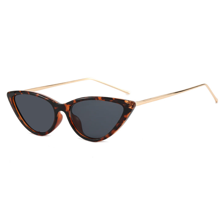Women's Cat-Eye Sunglasses with Modern Frame and UV Protection Bowlift