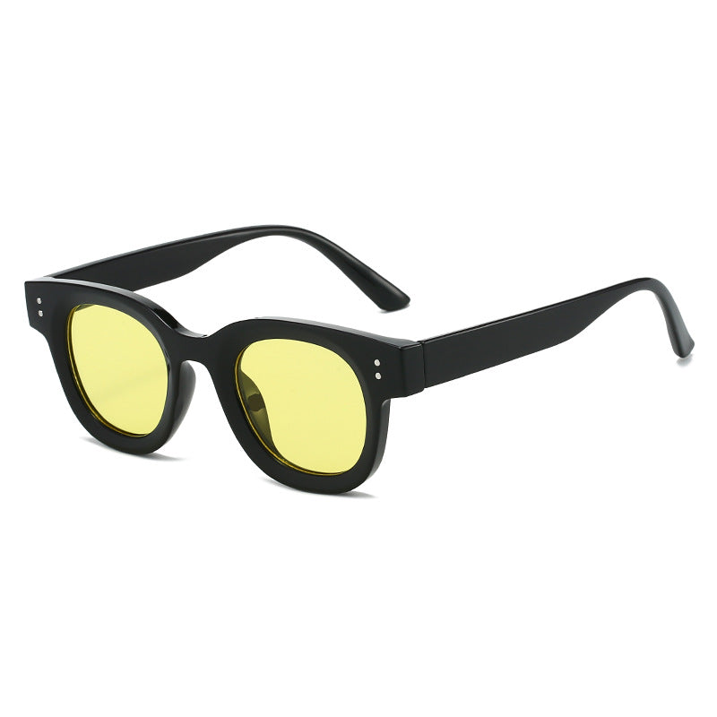 Women's fashionable sunglasses in timeless tortoiseshell pattern Bowlift