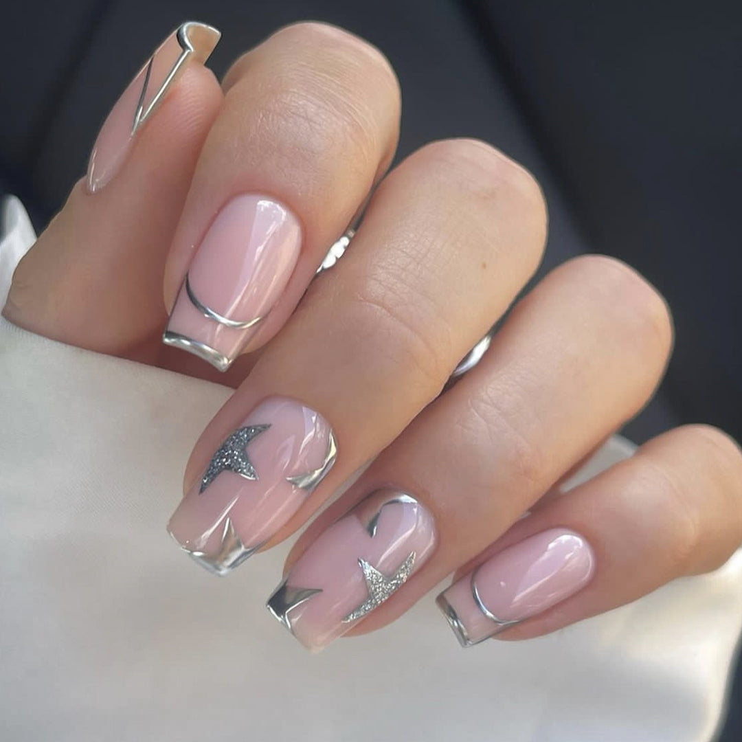 Elegant French Tip Nail Art Bowlift