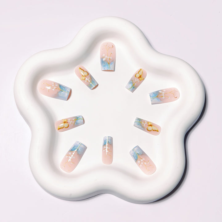 Artificial nails with elegant flower and butterfly design Bowlift