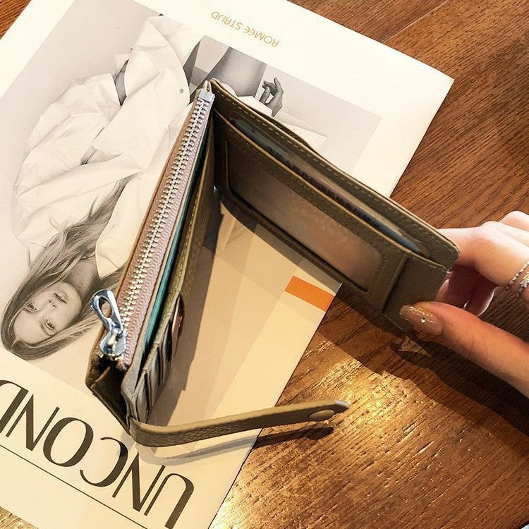 Compact Leather Zip Cardholder Bowlift