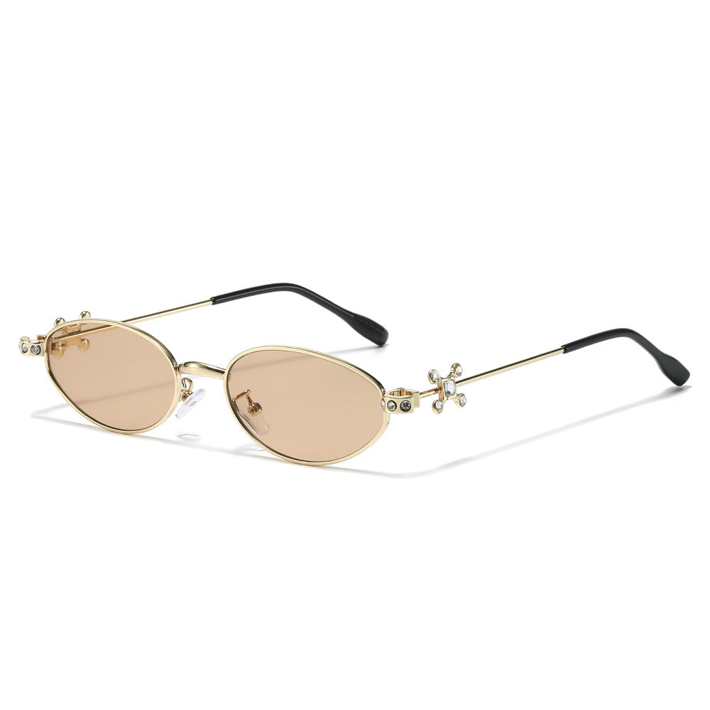 Elegant Rhinestone-Embellished Cat-Eye Sunglasses Bowlift