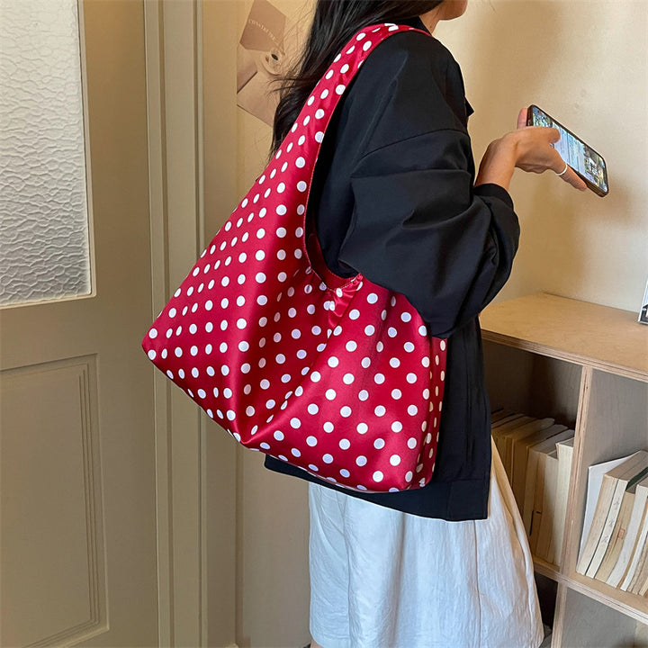 Modern Everyday Bag Bowlift