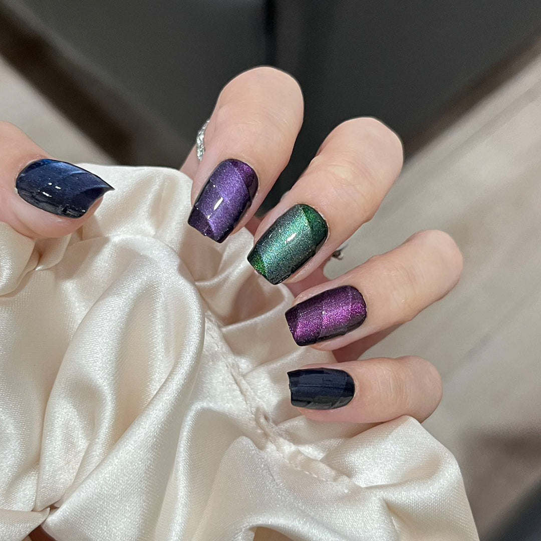 Elegant Long Press-On Nails Set with Artistic Tips Bowlift