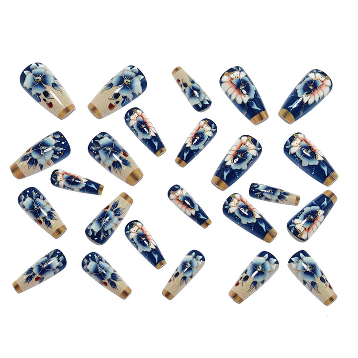 Deluxe artificial nails with floral accents Bowlift