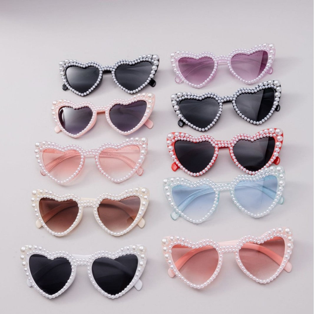 Women’s Designer Sunglasses with Pearl Frame by Bowlift