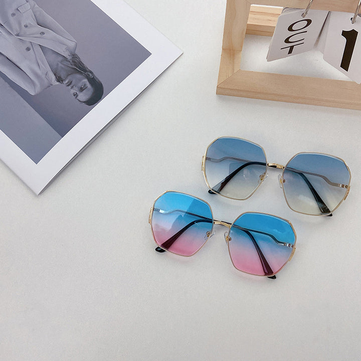 Fashionable Geometric Sunglasses Bowlift