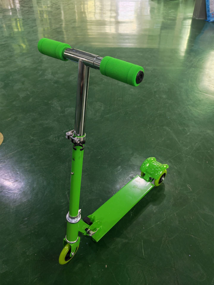 Compact Folding Kick Scooter Bowlift