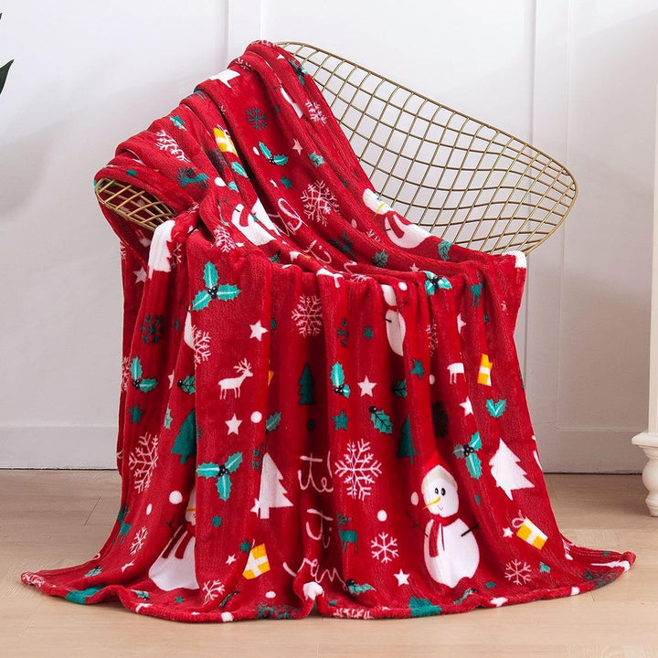Festive Holiday-Themed Plush Throw Blanket