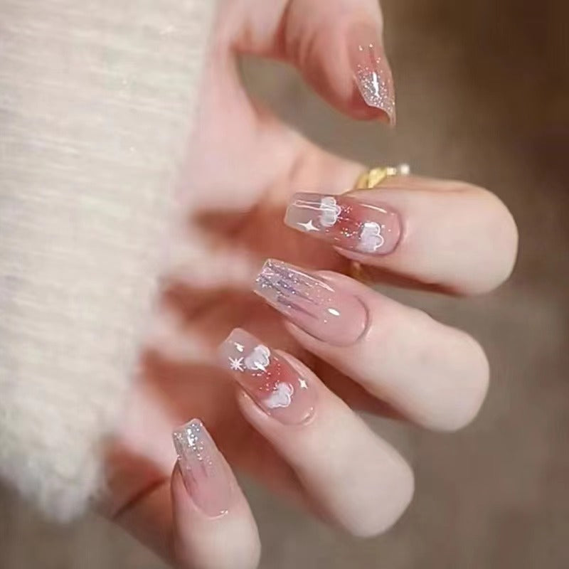 Artful nail art with cloud design Bowlift