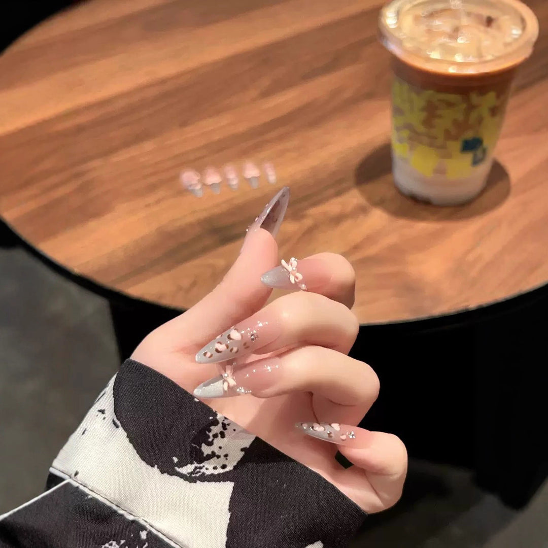 Flirty Decorative Press-On Nails Bowlift