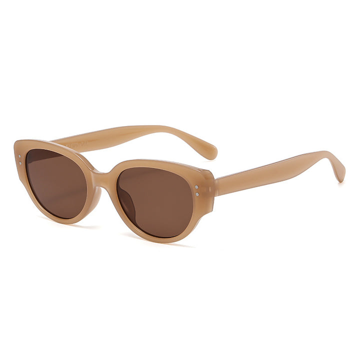 Ladies fashionable Cat-Eye glasses with trendy thick frame Bowlift
