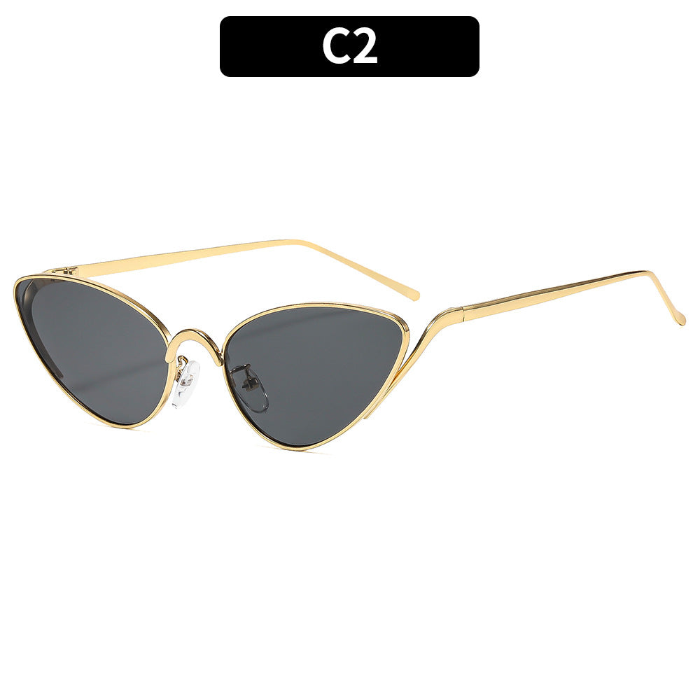 Luxurious Cat-Eye Sunglasses with Metal Accents