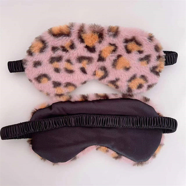 Women's soft plush sleep mask with ergonomic padding and elastic comfort band Bowlift