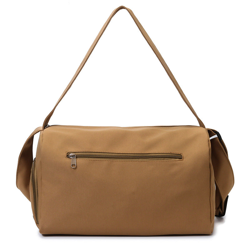 Sporty Shoulder Bag With Practical Interior Compartments Bowlift