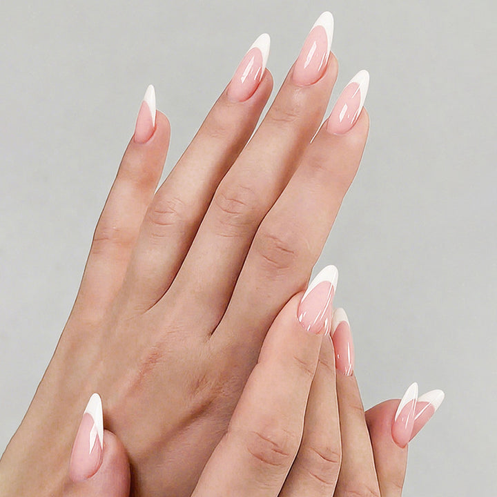 Elegant Press-On Nail Set with Natural Finish Bowlift