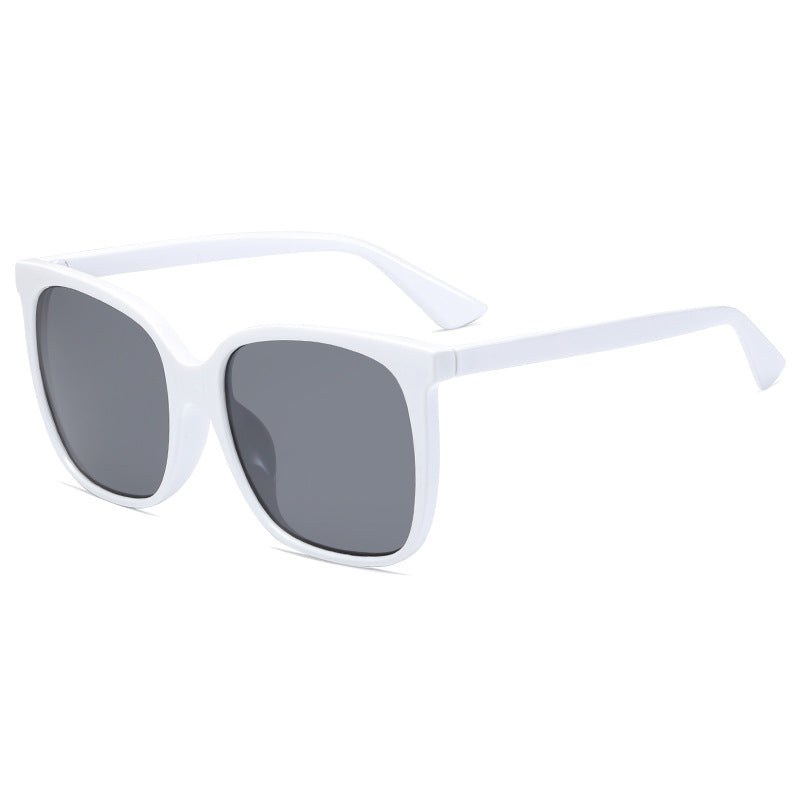 Women's modern and stylish sunglasses with square frame Bowlift