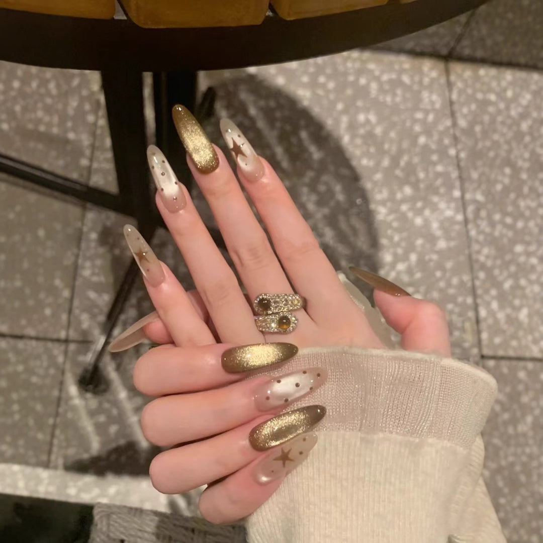 Glamorous Nail Design Set Bowlift