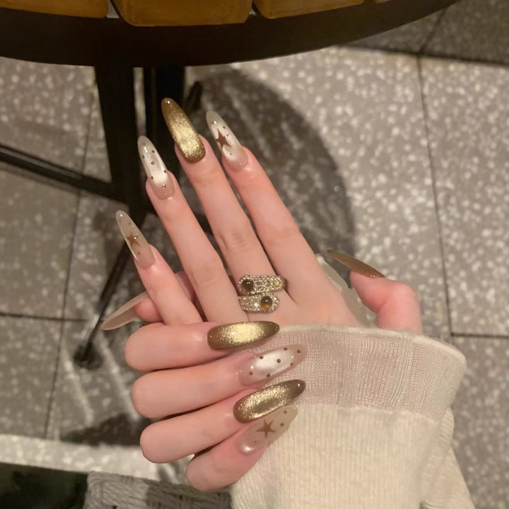 Glamorous Nail Design Set Bowlift