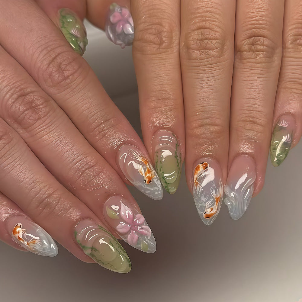 Artificial nails with floral designs Bowlift
