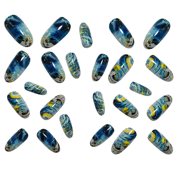 Creative art nails in star and moon design Bowlift