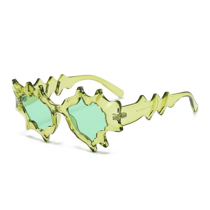 Ladies' Fashion Sunglasses in Extravagant Wave Design Bowlift