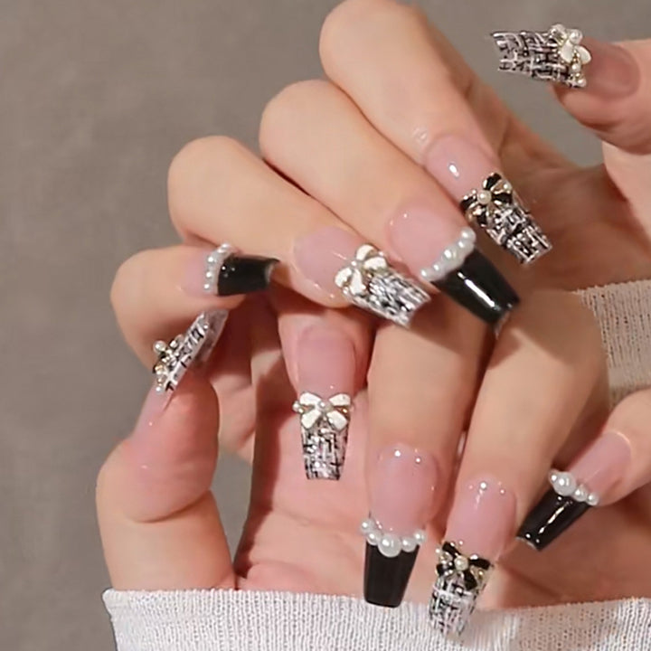Nail Art Extensions with Ribbons and Pearls Bowlift