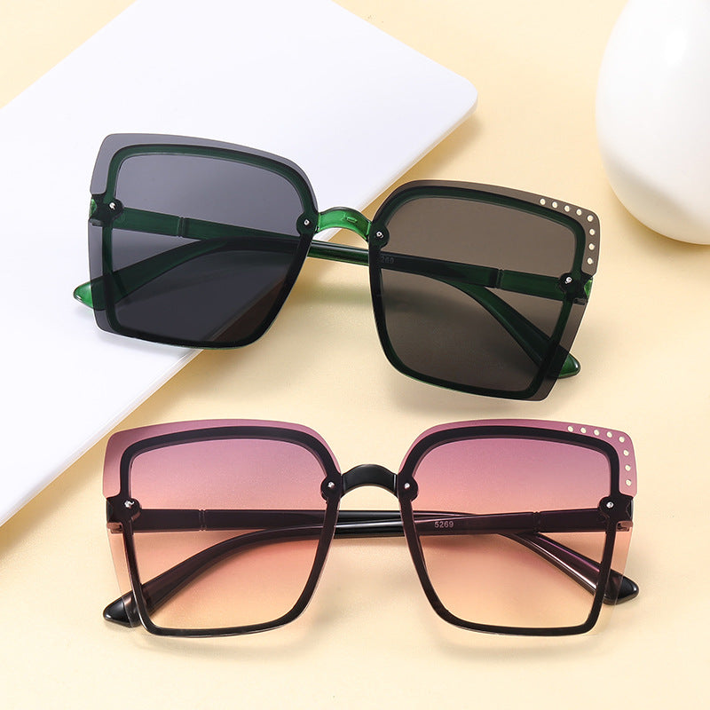 Ladies Square Sunglasses with Sparkling Frame Accents Bowlift