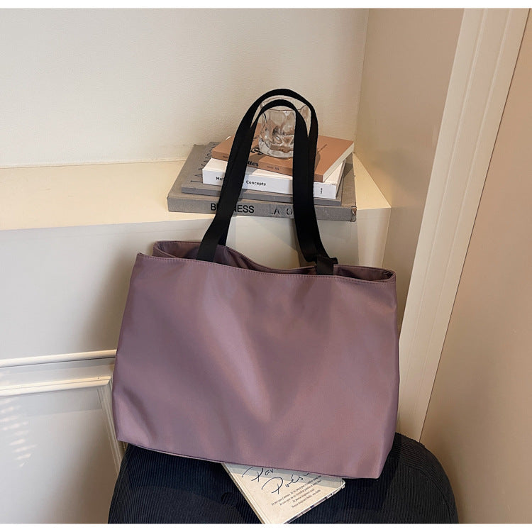 Stylish Versatile Carry-All Tote