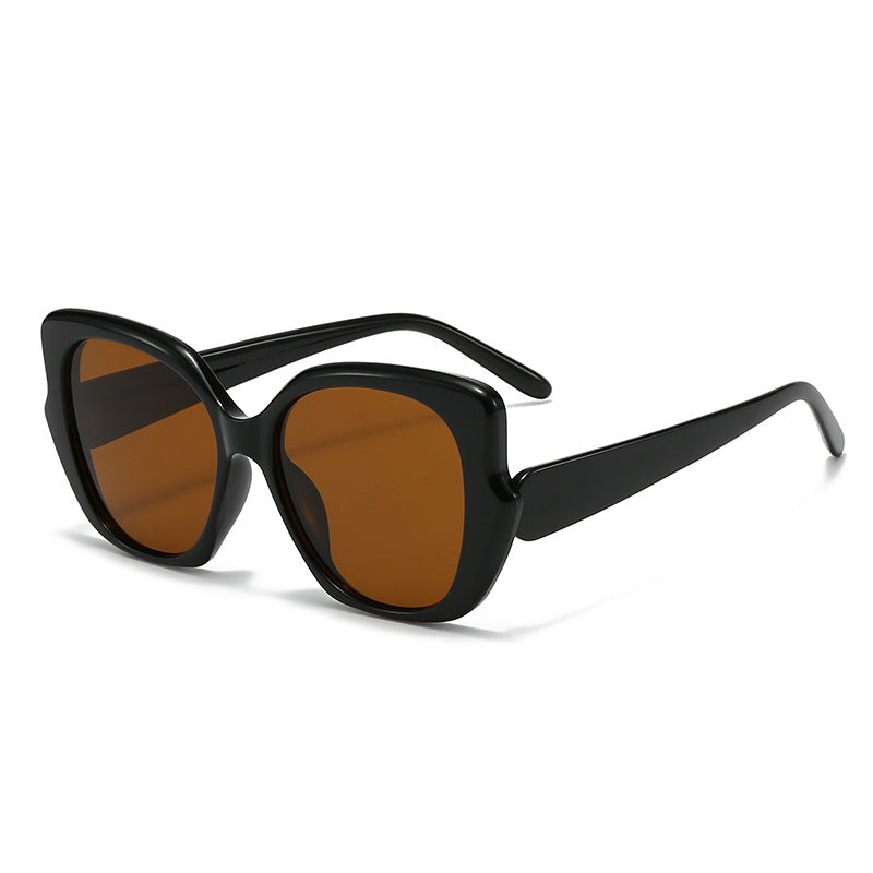 Women's oversized fashionable sunglasses with curved frame Bowlift