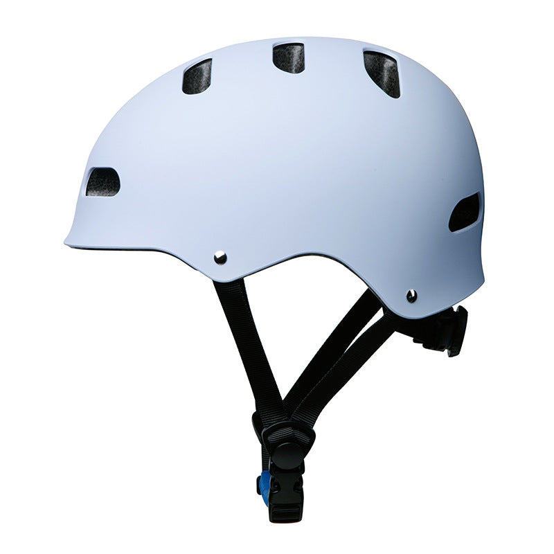 Skate helmet with outstanding comfort and safety Bowlift