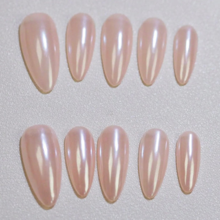 Glossy Pointed Press-On Nail Tips Bowlift