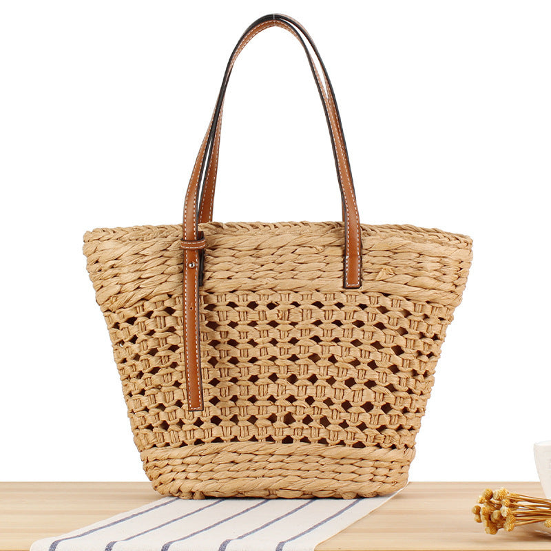 Braided tote bag with structured design Bowlift