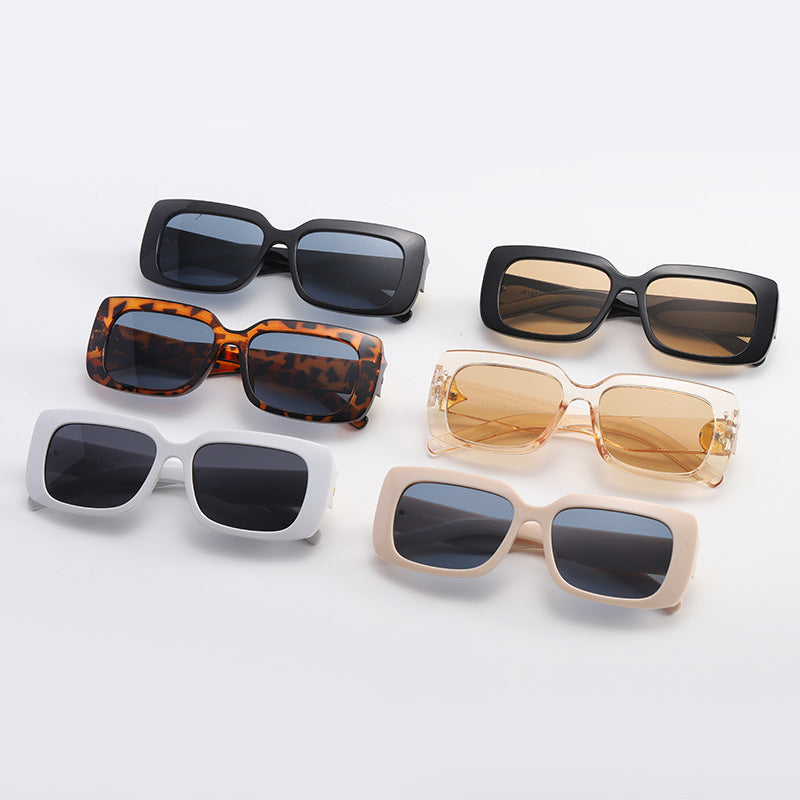 Women's Oversized Sunglasses with Luxurious Transparent Frame Bowlift