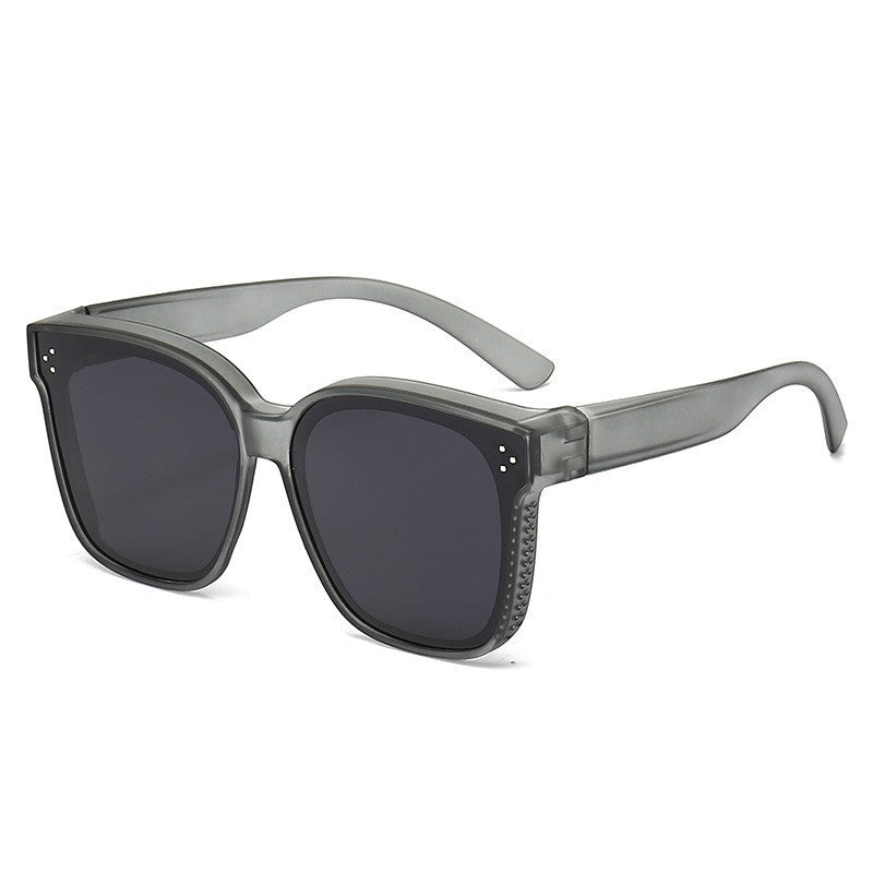 Women's fashionable square sunglasses with UV protection and comfortable temples Bowlift