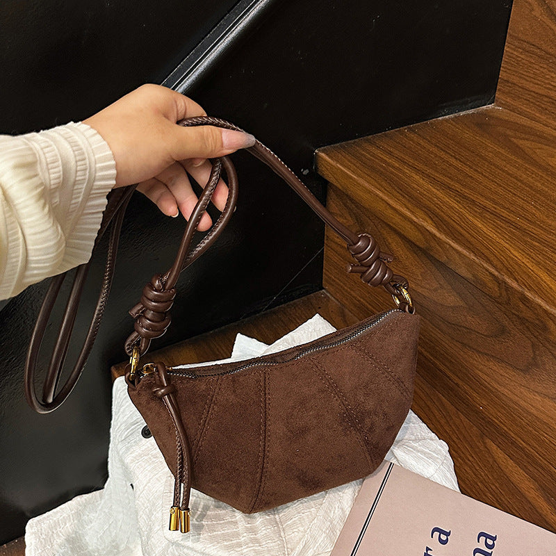 Chic Quilted Crossbody Bag Bowlift